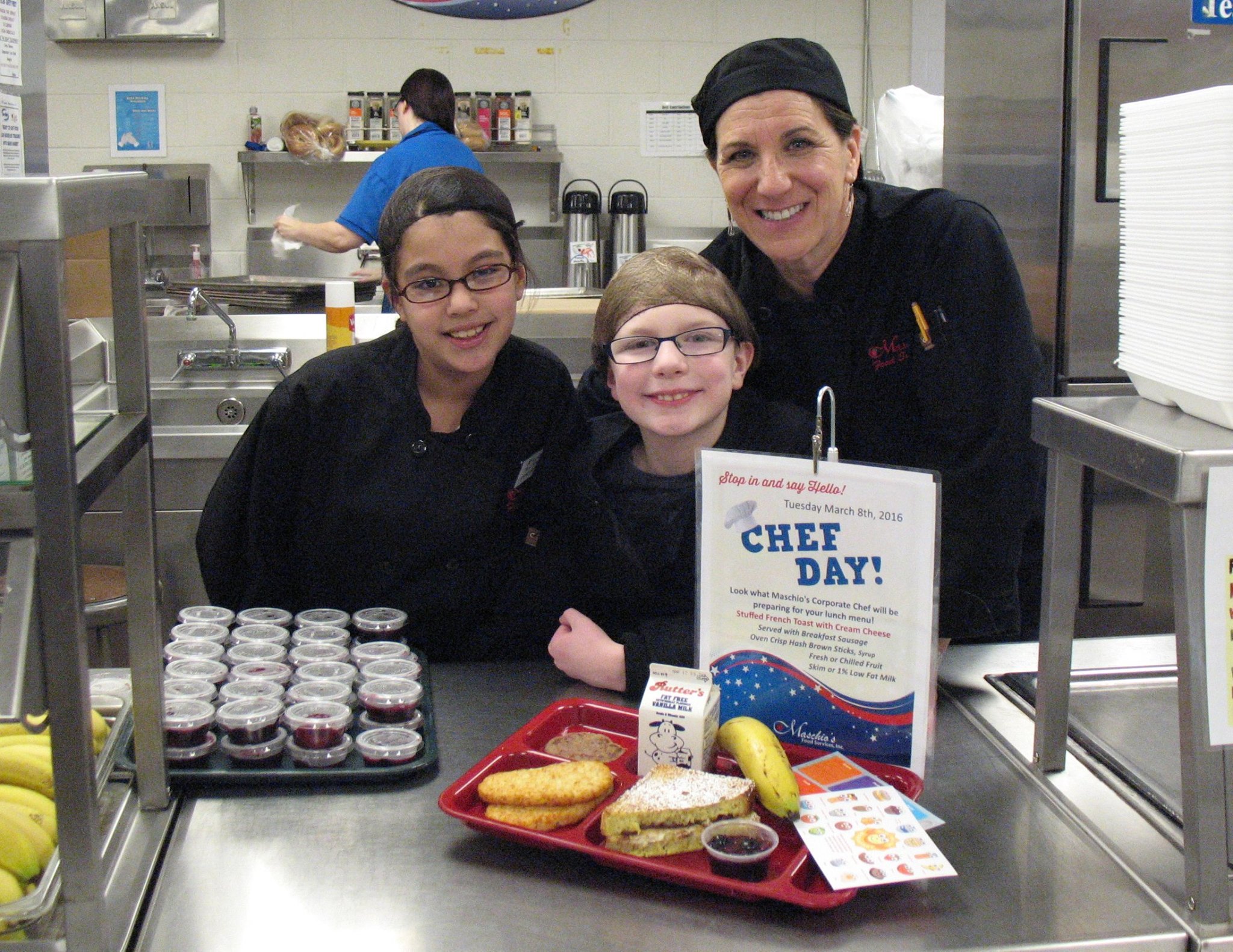 Chef and Students Make Breakfast! Maschio's Food Services