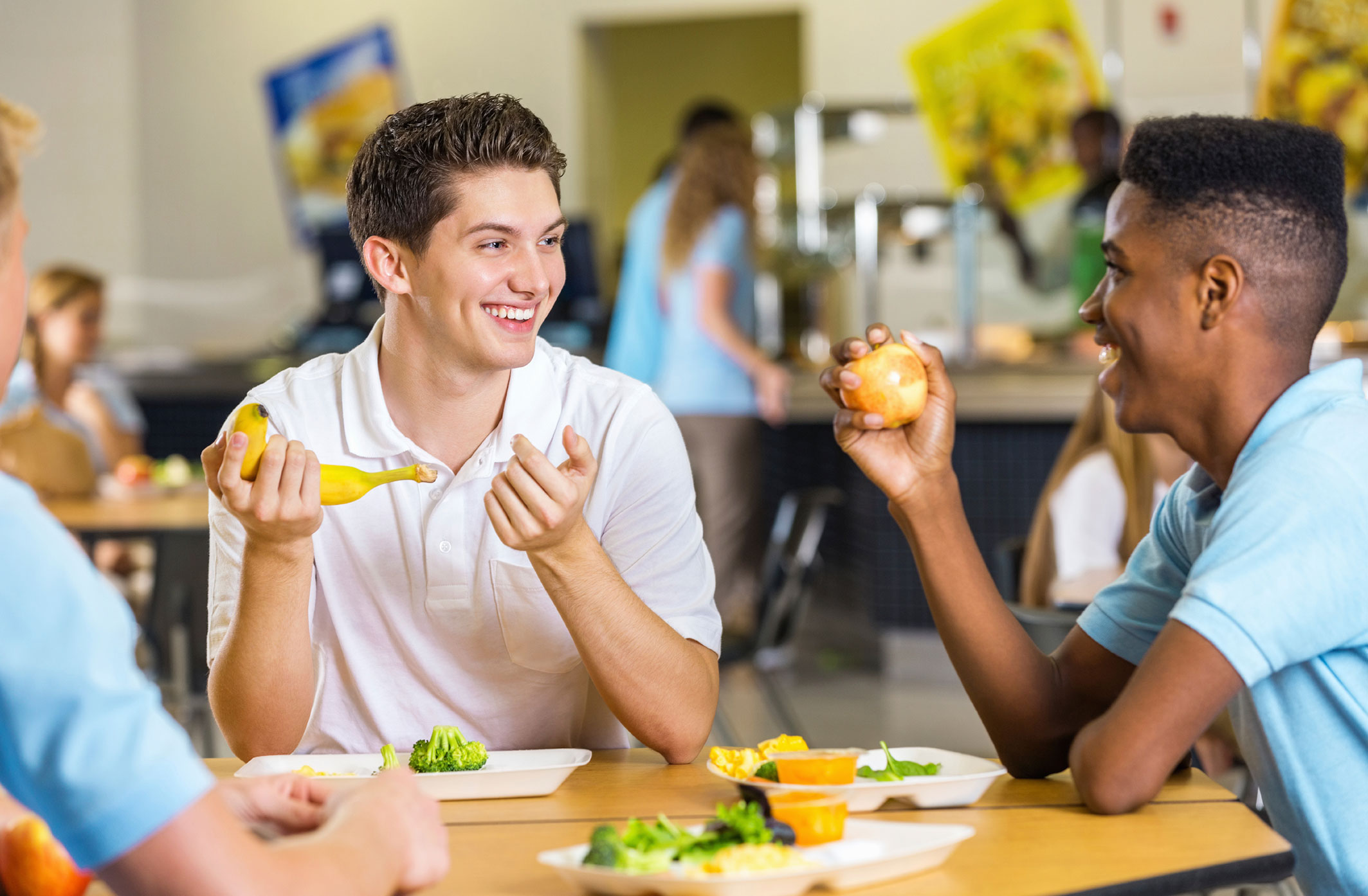 Black Students Eating Lunch In School Cafeteria High - vrogue.co